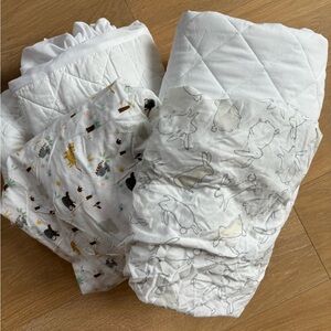 Crib bedding bundle - mattress protectors and fitted sheets
